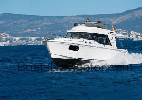 Beneteau Swift Trawler 30 Fly fiche technique et avis